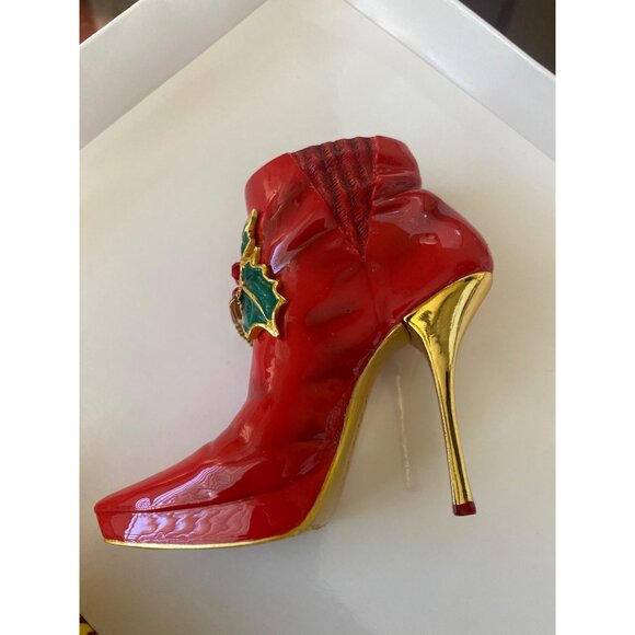 Just the Right Shoe Holiday Gathering by Raine J09613 2009 Christmas Collectible - Picture 10 of 13